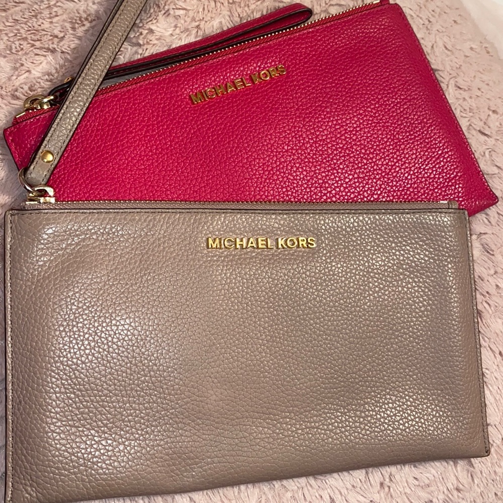 2 Michael Kors Wristlet Bundle